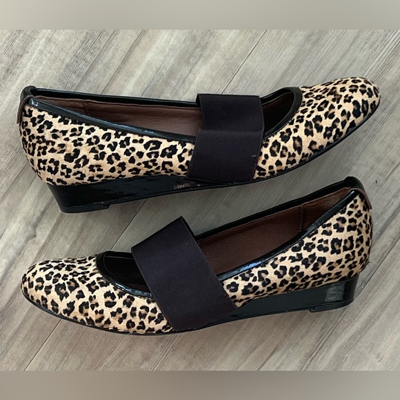 donald j pliner leopard wedge shoes in 8.5 - Picture 2 of 4